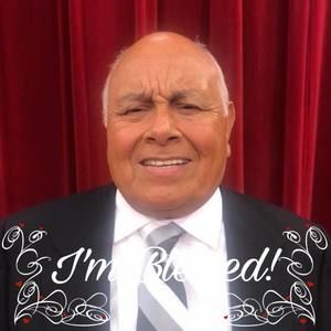 Meet your Posher, Elias